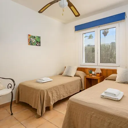 Ferienhaus Mit Privatpool Fuer 8 Personen Ca 120 Qm In Binissafuller, Menorca Ostkueste Von Menorca 度假居 *